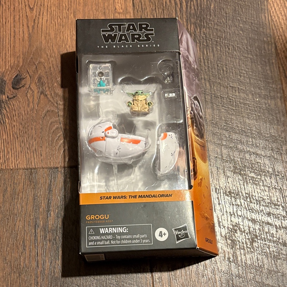 Hasbro Star Wars Grogu and Droid Set